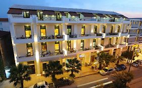 Kentrikon Hotel & Spa